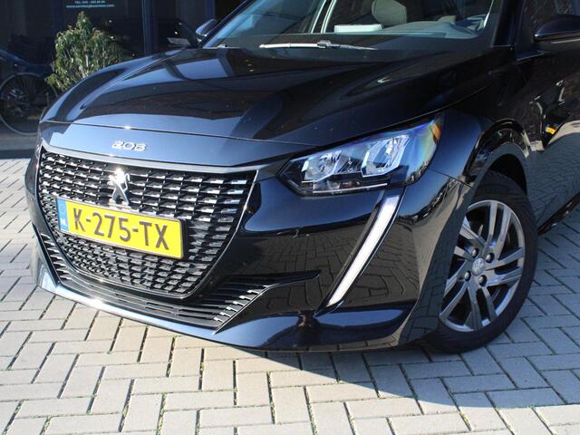Peugeot 208 1.2 PureTech Active Pack 100-PK EAT8 Automaat, 4 seizoensbanden, Navigatie en Airco