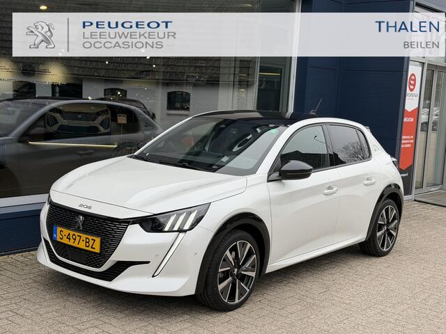 Peugeot 208 1.2 Turbo 100 PK GT | Navigatie | Zwart dak | Sportstoelen | Keyless Start | 17" Lichtmetalen Velgen | Full LED Verlichting | Climate Control | Cruise Control | Camera | Parkeersensoren | Dodehoek detectie.