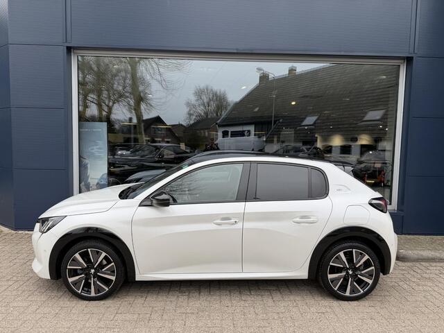 Peugeot 208 1.2 Turbo 100 PK GT | Navigatie | Zwart dak | Sportstoelen | Keyless Start | 17" Lichtmetalen Velgen | Full LED Verlichting | Climate Control | Cruise Control | Camera | Parkeersensoren | Dodehoek detectie.