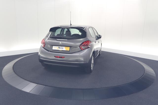 Peugeot 208 PureTech 82 Signature | Apple Carplay | Parkeersensoren | Navigatie | Airco
