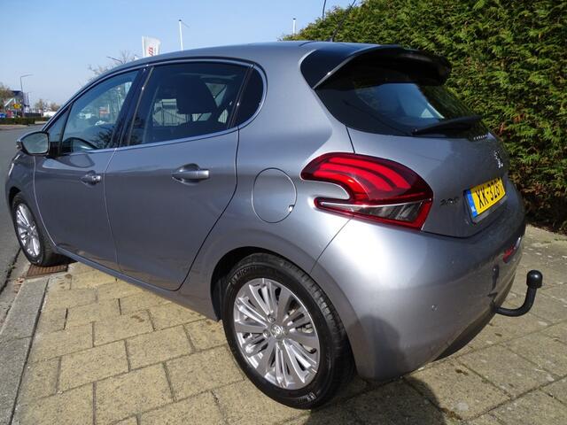 Peugeot 208 1.2 PT ALLURE -VOL Automaat-110 Pk-Carplay-Navi-Pano-Clima-Cruise-Pdc-Blth-