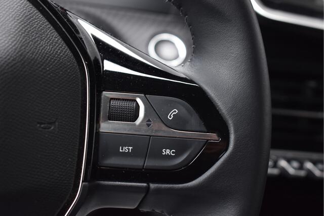 Peugeot 208 1.2 PureTech Allure 101PK. Afn. Trekhaak, Cruise, Carplay, Camera, PDC, Carplay, NAP