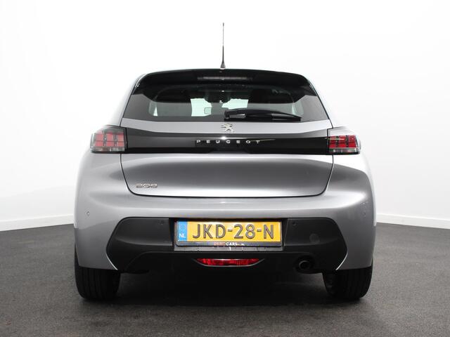 Peugeot 208 1.2 PureTech 100pk Active Pack | Navigatie | Apple Carplay/Android Auto | Parkeersensoren achter | Cruise Control | Airco | Lichtmetalen velgen