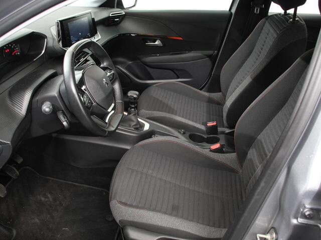 Peugeot 208 1.2 PureTech 100pk Active Pack | Navigatie | Apple Carplay/Android Auto | Parkeersensoren achter | Cruise Control | Airco | Lichtmetalen velgen