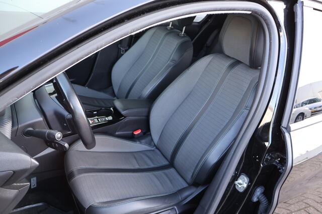 Peugeot 208 1.5 BlueHDi Blue Lease Allure | Virtual Cockpit 3D | Camera | Climate |