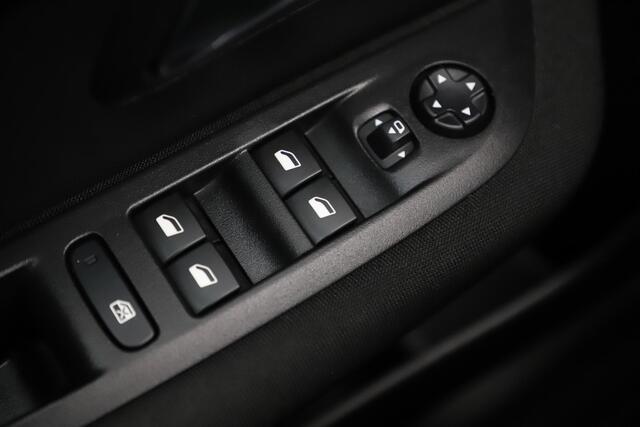 Peugeot 208 1.2 PureTech Active Pack NIEUWE DB RIEM! Zwart Dak Carplay Android Navigatie Airco Cruise Control 15 inch LMV