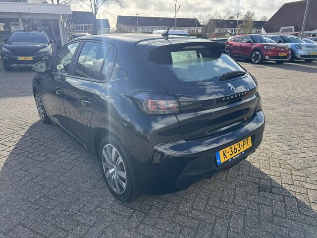 Peugeot 208 1.2 PureTech Active 75pk Navigatie | DAB+ | Parkeersensoren achter | Metaal lak | 5 deurs