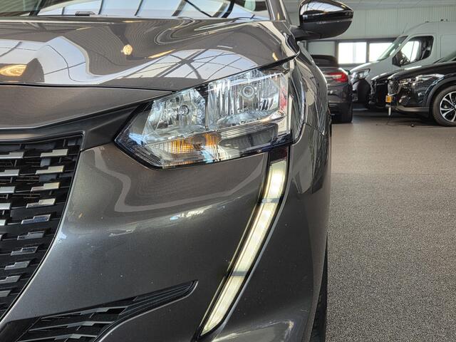 Peugeot 208 1.2 PureTech Active / Carplay