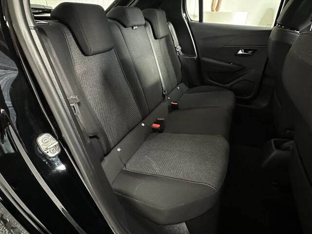 Peugeot 208 1.2 STYLE 100PK MODEL 2025 NAVIGATIE CRUISE CONTROL APPLE CARPLAY/ANDROID AIRCO BLUETOOTH TELEFOON RIJSTROOKSENSOREN PDC ZEER MOOI !! 3010 DEK