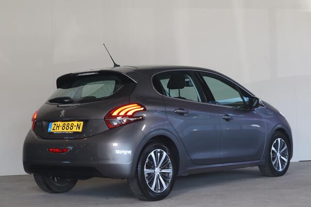 Peugeot 208 1.2 PureTech Allure NL-Auto!! Climate I Apple Carplay I Navigatie
