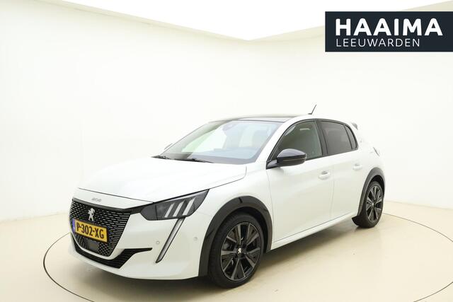 Peugeot 208 1.2 PureTech GT Pack 100 PK | Automaat | Panoramadak | Parkeersensor rondom | Alcantara bekleding | Camera | Mirror Screen | Adaptive Cruise Control | 1e eigenaar