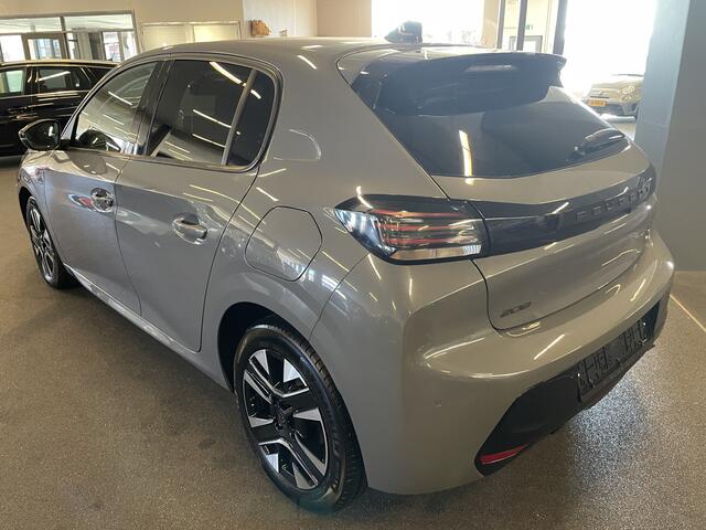 Peugeot 208 1.2 PureTech 100 Allure Applecarplay-Climate control-Lichtmetalen velgen