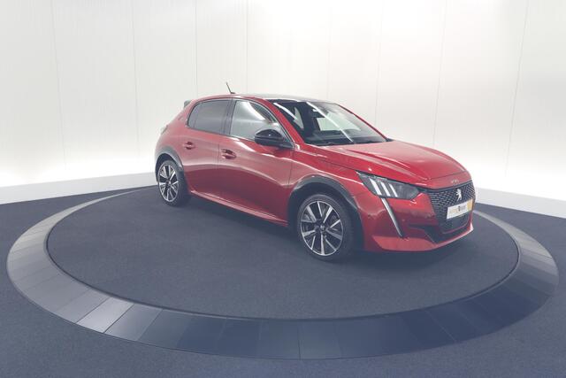 Peugeot 208 PureTech 130 EAT8 GT | Panoramadak | Camera | Apple Carplay | Stoelverwarming