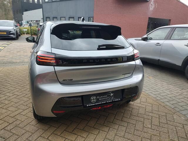 Peugeot 208 1.2 Hybrid 110 e-DCS6 Allure Automaat Carplay-Navigatie Led