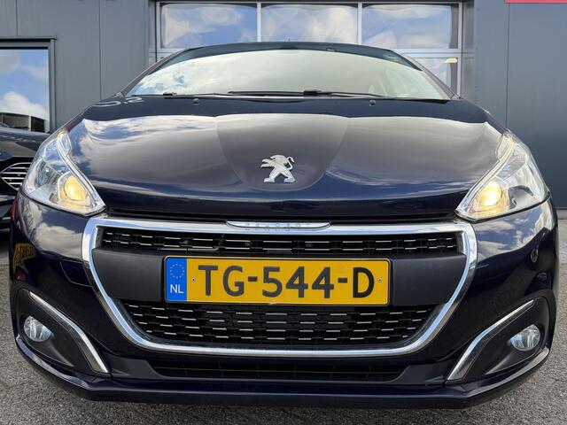 Peugeot 208 1.2 PureTech Blue Lease Executive - Navigatie - Climate Control - Trekhaak
