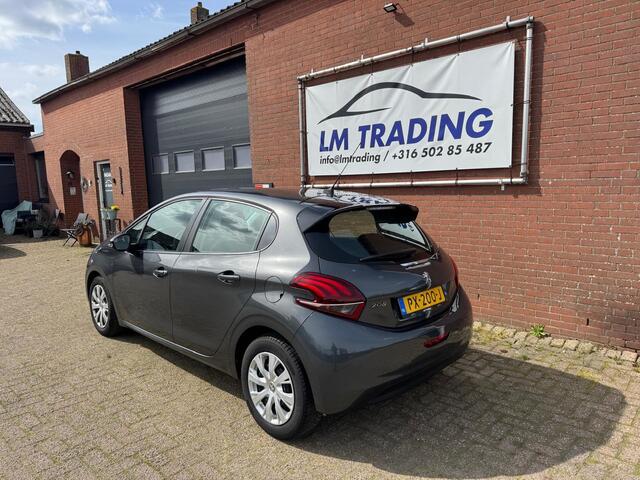 Peugeot 208 1.2 PureTech Blue Lion NAVI AIRCO PDC 5-DEURS 2 SLEUTELS + BOEKJES! AUTO IS NET BINNEN!
