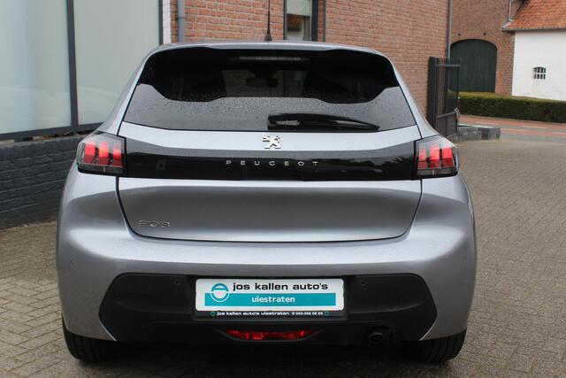 Peugeot 208 1.2 100pk Automaat Allure pack Navi, Camera, Cruise, DAB, Pdc, Led, Black Pack.