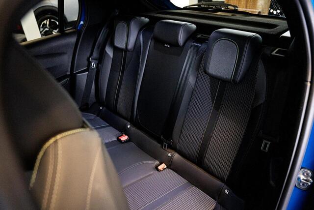 Peugeot 208 GT 1.2 PureTech 130 EAT8