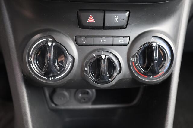 Peugeot 208 1.2 PureTech Blue Lion CARPLAY CRUISE DAB AIRCO NAP PDC ENZ.