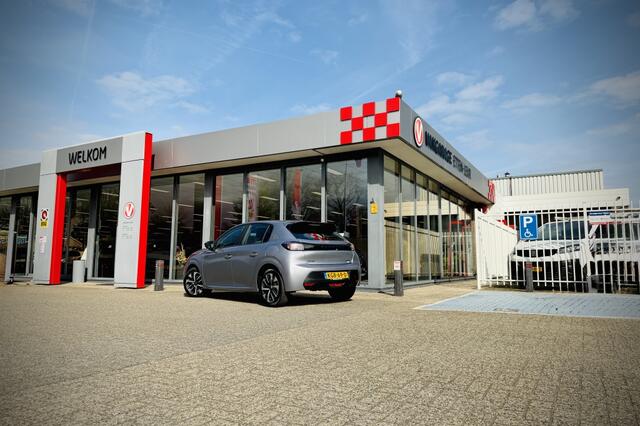 Peugeot 208 Hybrid e-DCS6 Style