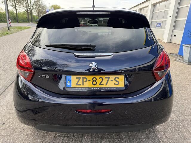 Peugeot 208 1.2 PureT. Signature