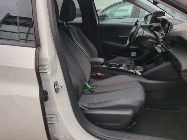 Peugeot 208 1.2 PureTech Allure | Apple Carplay/Android Auto