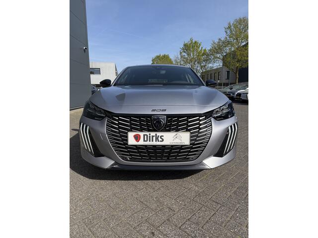 Peugeot 208 100pk GT (Camera - Keyless Entry - Parkeersensoren V+A - LED - Navigatie - Automatische Airco - Draadloos laden - Apple Carplay - 3D Cockpit)