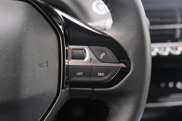 Peugeot 208 1.2 PureTech 100pk Allure | Navi | App Connect | Climate | Cruise | Camera | Dodehoek | PDC