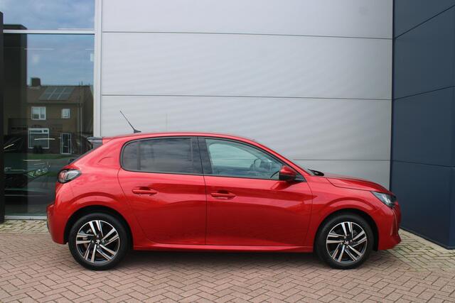 Peugeot 208 1.2 PureTech 100pk Allure Pack Automaat Airco Navi Camera Carplay 11.809km Nieuwstaat