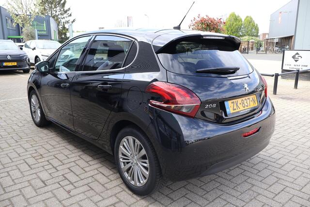 Peugeot 208 1.2 Blue Lease Allure 2e Eigenaar | Volledig Onderh | NAP | BTW | Pano | Navi | Carplay | Climate | LED | Cruise | DAB | Start/Stop | Hill-Hold | PDC