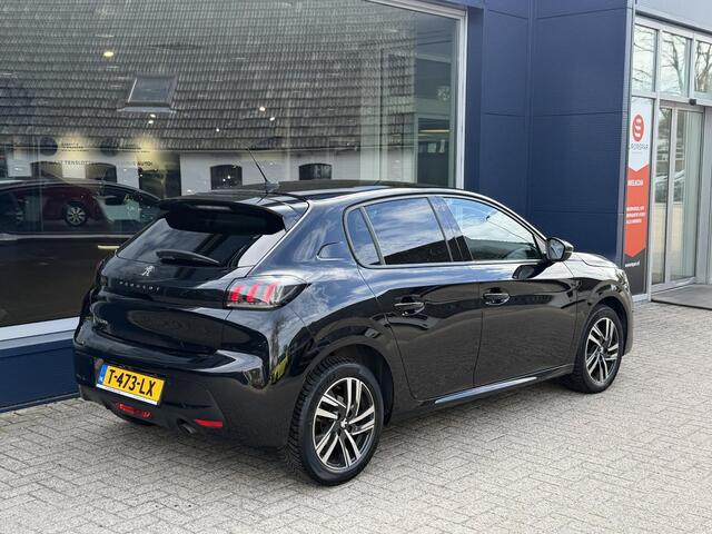Peugeot 208 1.2 Turbo 100 PK Allure | Navigatie | All season banden | Keyless Entry/Start | Climate Control | Stoelverwarming | LED Verlichting | Camera | Parkeersensoren | Cruise Control | Lichtmetalen Velgen | Half Lederen Bekleding |