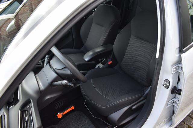 Peugeot 208 1.2 PureTech. Blue Lion NAVI CRUISE PDC CARPLAY