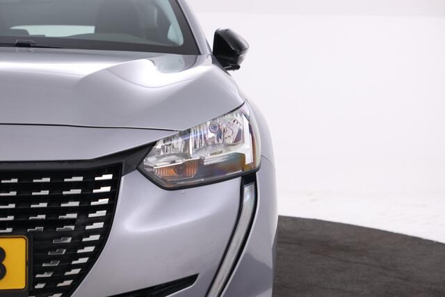 Peugeot 208 1.2 PureTech Active Pack 5 Deurs hb, Navigatie, Climate,