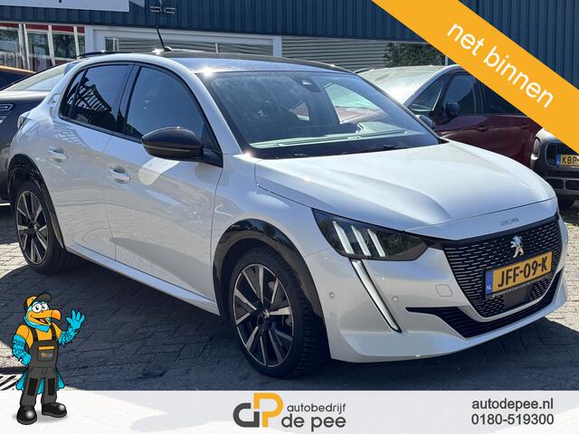 Peugeot 208 1.2 PureTech Allure Pack GARANTIE/GT-LINE/CRUISE/CLIMA/CARPLAY/TREKHAAK/CAMERA/LICHTMETAAL/KEYLESS rijklaarprijs!
