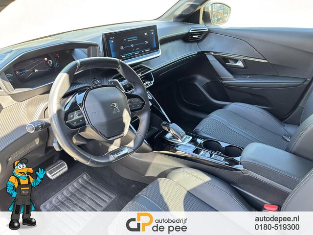 Peugeot 208 1.2 PureTech Allure Pack GARANTIE/GT-LINE/CRUISE/CLIMA/CARPLAY/TREKHAAK/CAMERA/LICHTMETAAL/KEYLESS rijklaarprijs!