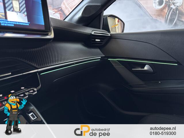 Peugeot 208 1.2 PureTech Allure Pack GARANTIE/GT-LINE/CRUISE/CLIMA/CARPLAY/TREKHAAK/CAMERA/LICHTMETAAL/KEYLESS rijklaarprijs!