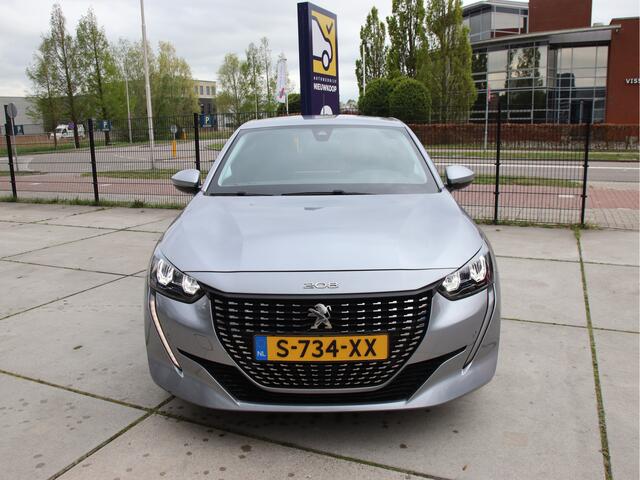 Peugeot 208 1.2T PureTech Allure Pack FULL LED, Half Leder, Camera-Carplay Prijspakker!