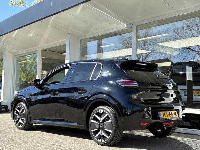 Peugeot 208 1.2T 100pk GT | Navigatie | Climate & Cruise Control | Parkeersensoren met Camera | AppleCarPlay/AndroidAuto |