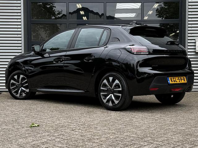 Peugeot 208 1.2 PureTech 100 Style l Navigatie l PDC l Carplay