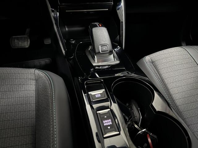 Peugeot 208 1.2 PureTech Blue Lease Allure AUTOMAAT DB-RIEM-VERV. DIGI-DASH CAMERA TREKHAAK