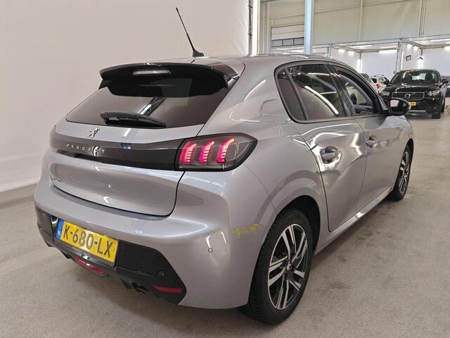 Peugeot 208 1.2 PureTech Allure Pack NL-AUTO | STOELVERWARMING | ECC |