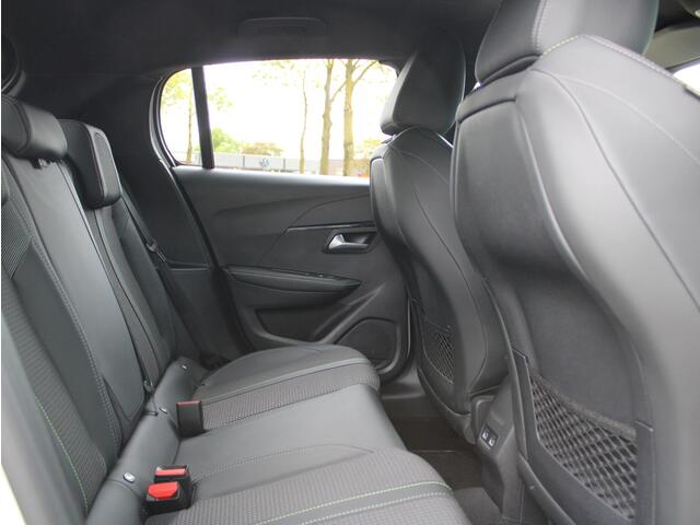 Peugeot 208 1.2 PureTech GT | Navi / Camera / Climate