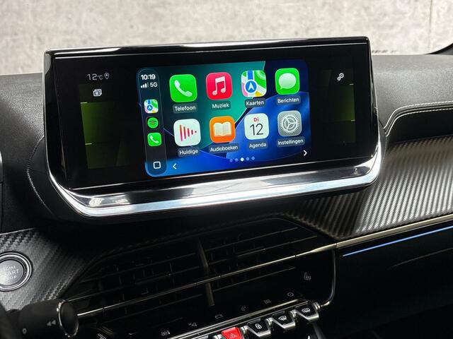 Peugeot 208 1.2 PureTech GT Pack (VIRTUAL COCKPIT, APPLE CARPLAY, GROOT NAVI, STOELVERWARMING, LEDER, 360 CAMERA, SPORTSTOELEN, GETINT GLAS, ADAPTIVE CRUISE, NIEUWSTAAT)