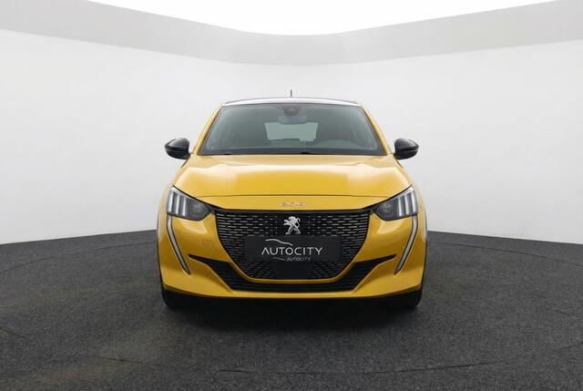 Peugeot 208 GT Pack 1.2 Puretech Pano l Keyless l Camera l Adaptive Cruise l