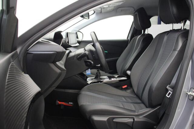 Peugeot 208 1.2 PureTech Allure - Carplay, Camera, Cruise, Half Leer