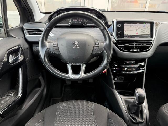 Peugeot 208 1.6 BlueHDI 101PK Executive Navi Cruise Pdc NW APK!