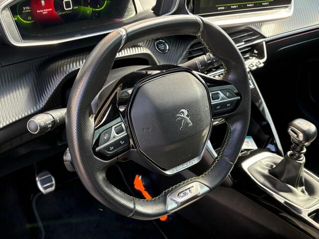 Peugeot 208 1.2 GT PACK 5-DEURS PANODAK/HALF LEER/NL-AUTO/1E EIG./28.000 KM!