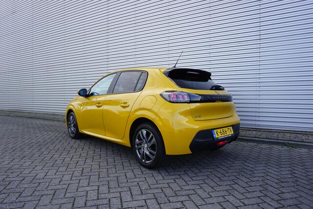 Peugeot 208 1.2 PureTech Blue Lease Active Climate / Navi / Cruise / Parkeers. / CARPLAY / Elektr. ramen / Lm velgen / NAP