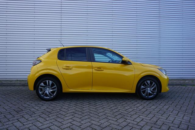 Peugeot 208 1.2 PureTech Blue Lease Active Climate / Navi / Cruise / Parkeers. / CARPLAY / Elektr. ramen / Lm velgen / NAP