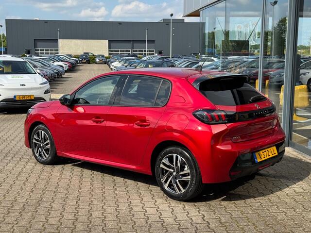 Peugeot 208 1.2 PT 100 Allure - adaptive cruise - camera - stoelverwarming